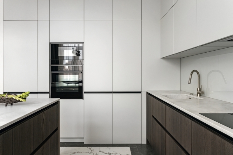 Атмосфера спокойствия и расслабления: квартира для женщины и ее дочери