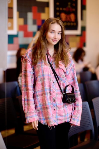 В какой цвет покрасить стены в ванной: 5 мнений дизайнеров