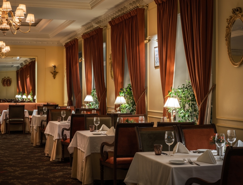 Французское шато в белорусском лесу: Кронон Парк Отель