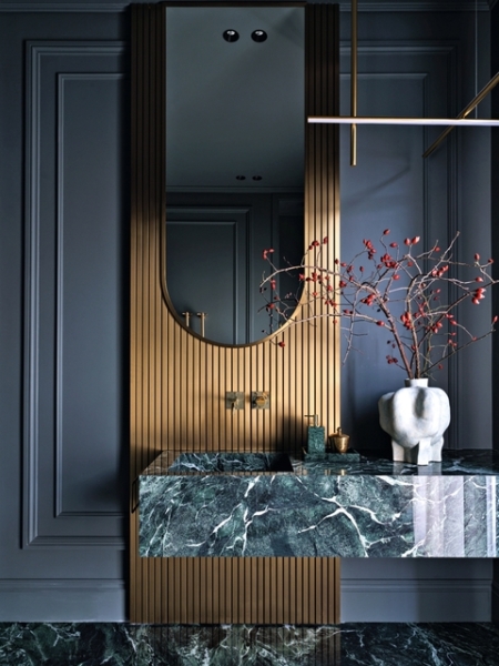 Проект с обложки: продуманный классический интерьер для семьи с ребенком