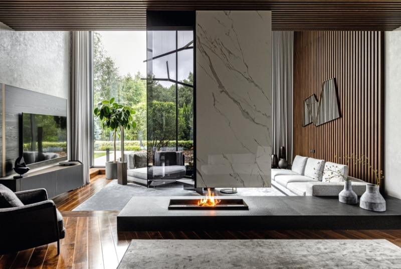 Интерьер вне времени: просторный дом для семьи с тремя детьми