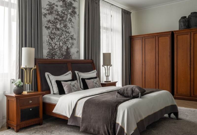 Современная классика с яркой харизмой: реновация квартиры для семьи из пяти человек