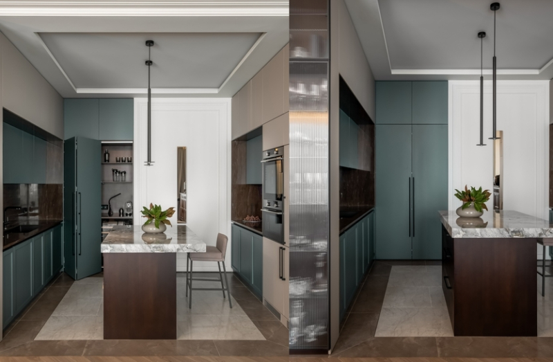 Современная классика с яркой харизмой: реновация квартиры для семьи из пяти человек