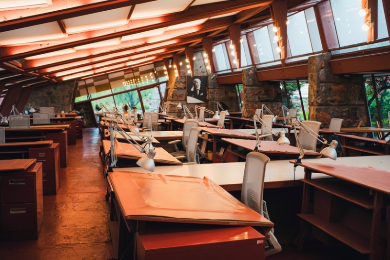 5 шедевров архитекторской мысли: дома, которые стали легендами