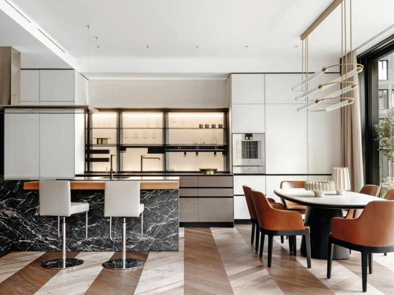 Гармония интерьера и вида за окном: квартира для семьи