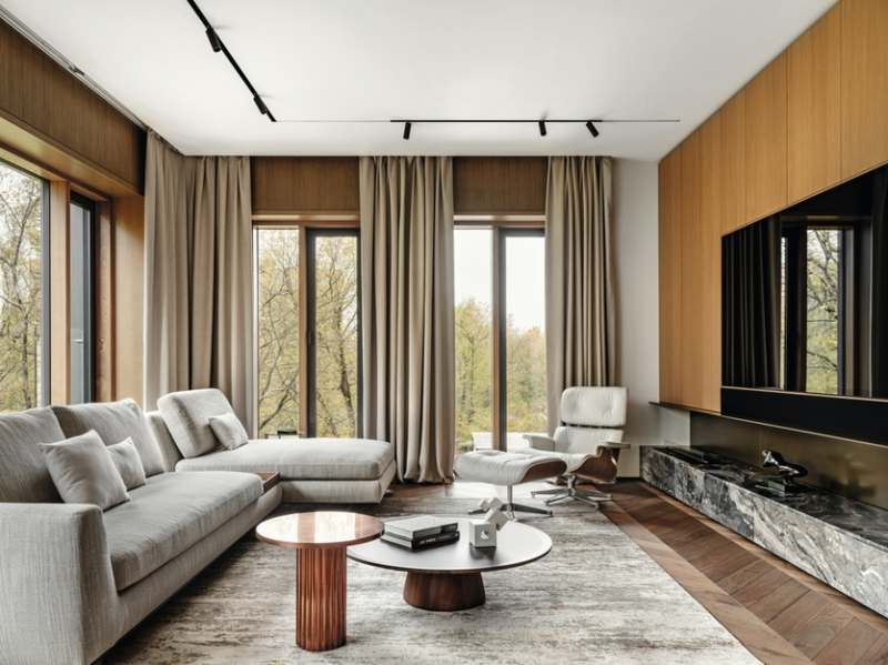 Гармония интерьера и вида за окном: квартира для семьи