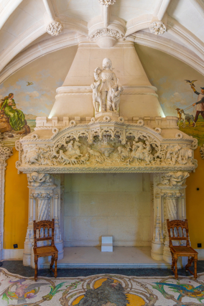 Не только огонь: 5 роскошных каминов