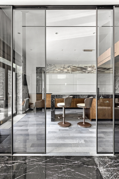 Сдержанная роскошь: дом для состоявшейся семейной пары