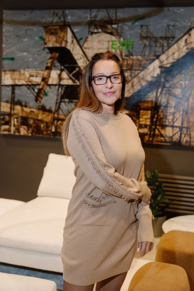 Какие гостиные хотят заказчики? 5 мнений дизайнеров