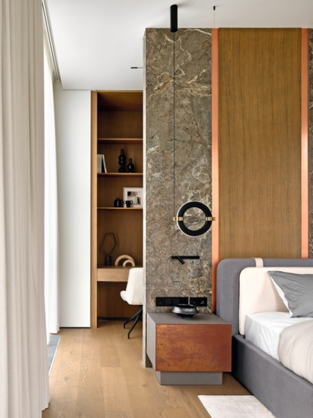 Уютный таунхаус в светлых тонах с природными акцентами