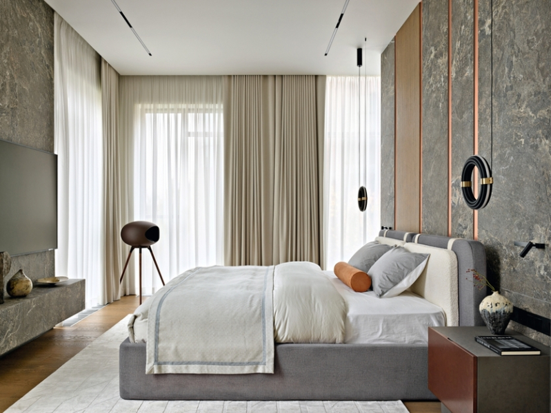 Уютный таунхаус в светлых тонах с природными акцентами