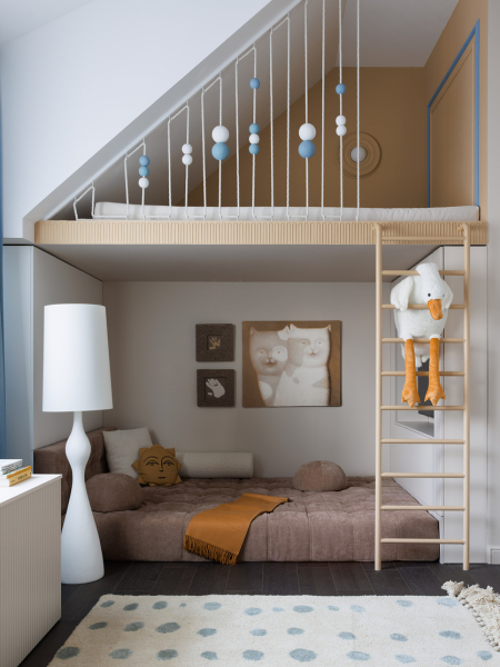 Современная классика с духом бунтарства: дом под Санкт-Петербургом