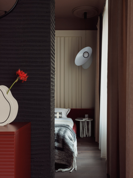 Современная классика с духом бунтарства: дом под Санкт-Петербургом