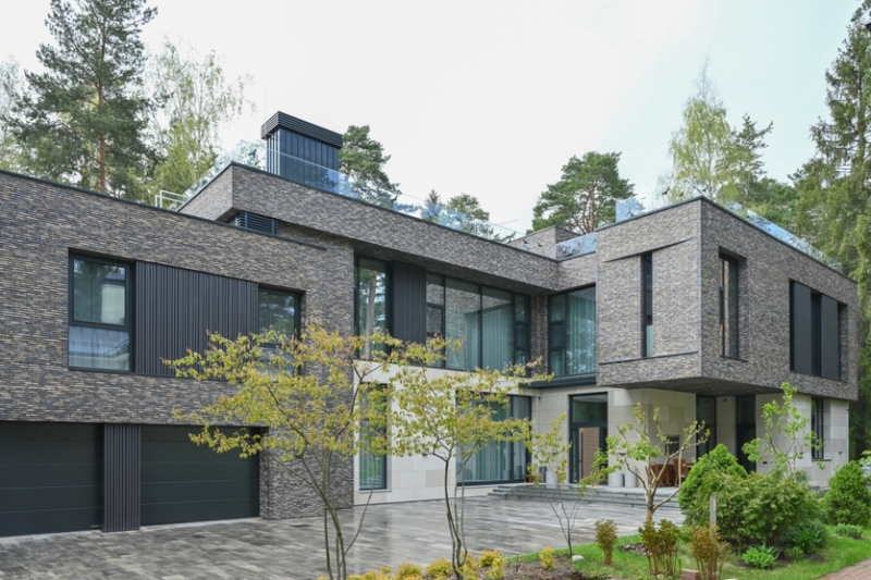 Дом, живущий в ритме леса