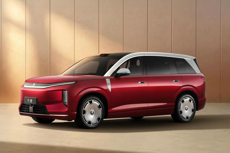 BYD выпустила флагманский электрический кроссовер за 500 — на него оформили 150 000 предзаказов