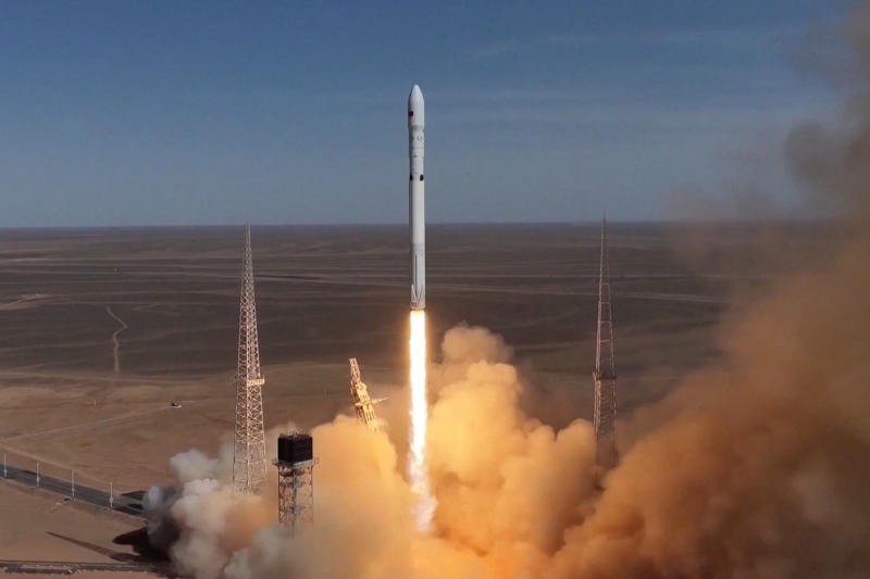 Китай без предупреждения запустил ракету «Чанчжэн-12B» — свой аналог Falcon 9