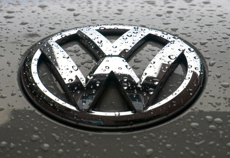 «Неустойчивая бизнес-модель»: Volkswagen готовится уволить до 100 000 сотрудников и закрыть четыре завода