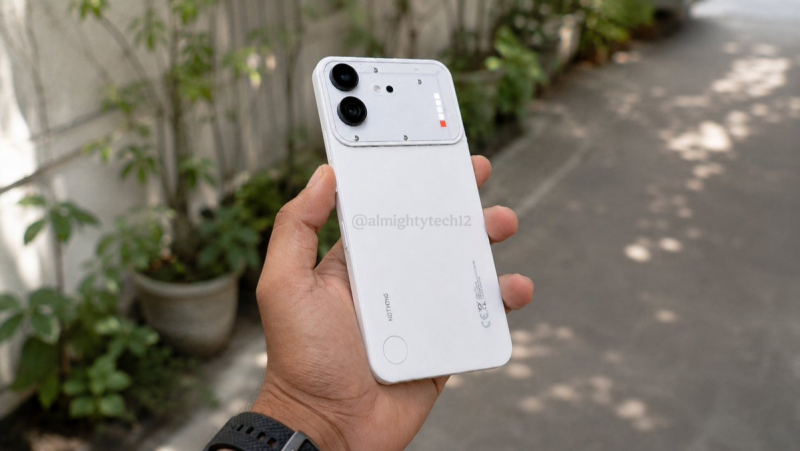 Nothing Phone (4b) показался на живых фото — и раскрыл основные характеристики