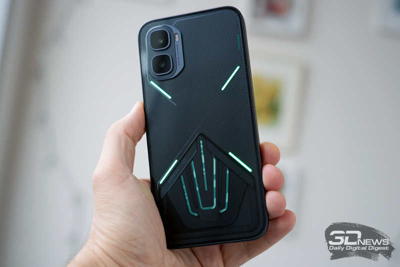 Обзор Infinix GT 50 Pro: геймерский смартфон со встроенной СЖО