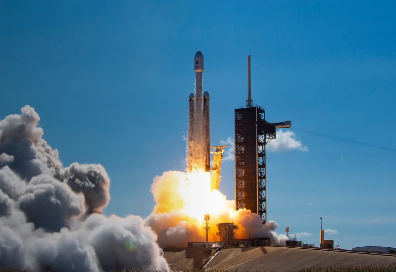 Подорожав на 40 % после IPO, акции SpaceX к четвергу прекратили свой рост