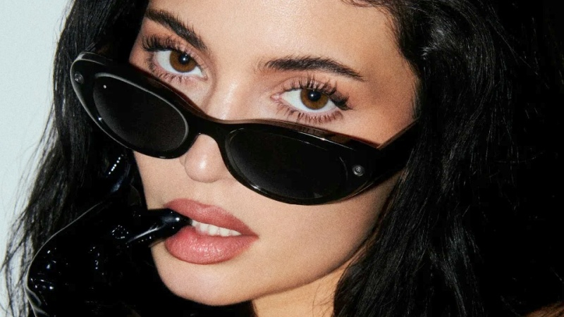 Представлены Meta✴ Glasses — смарт-очки с ИИ, но без Ray-Ban по цене от 9