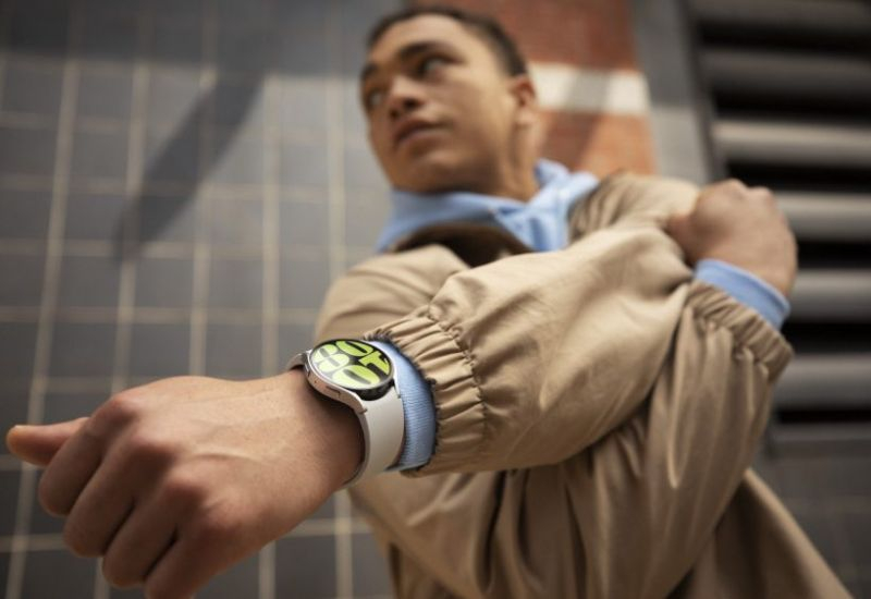 Swatch потребовала от Samsung компенсацию в 0 млн за копирование дизайна циферблатов для смарт-часов