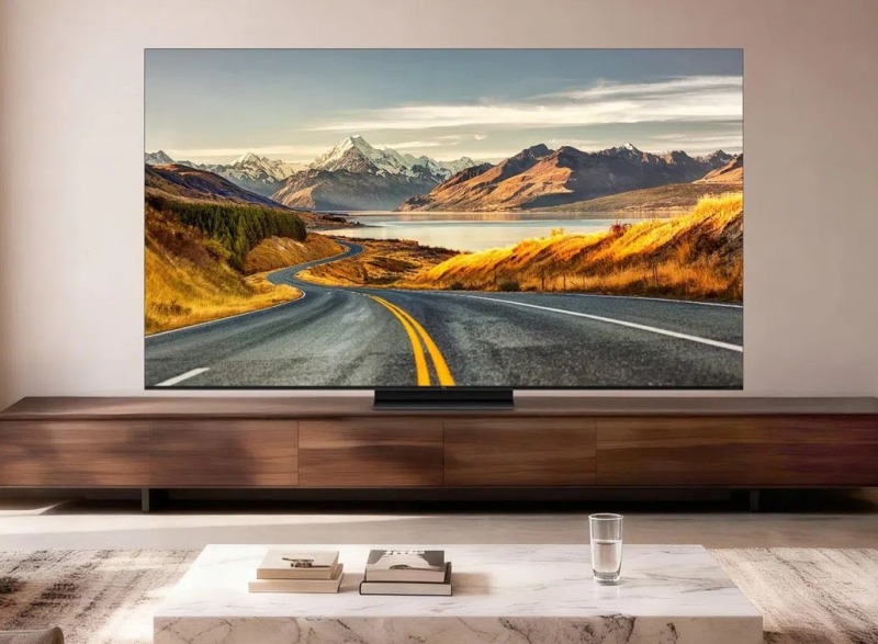Телевизор TCL 75C7L: большой экран, SQD-Mini LED, высокая яркость и ничего лишнего