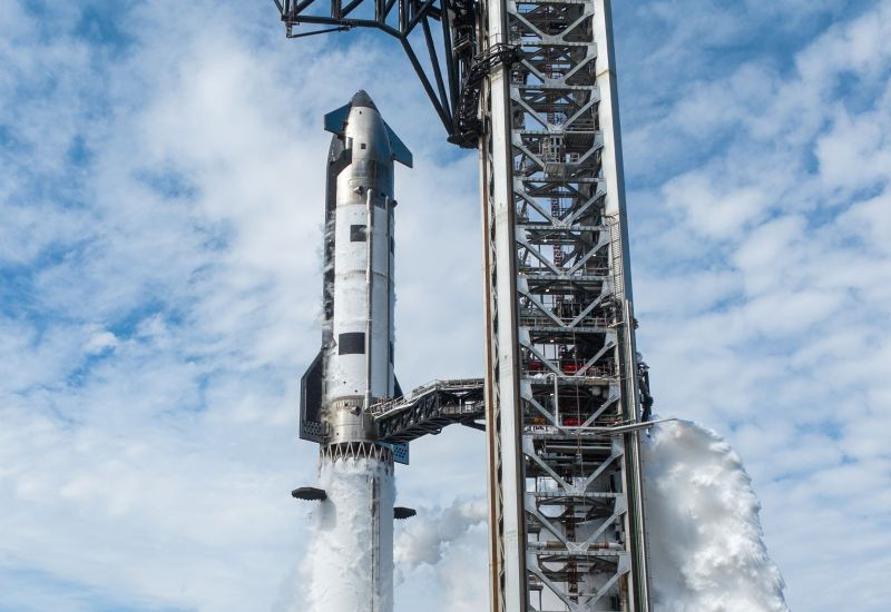 Акции SpaceX вошли в индекс Nasdaq 100 — аналитики рекомендуют их к покупке почти единогласно