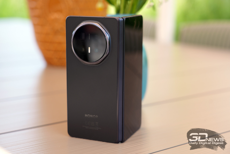 Обзор складного смартфона HONOR Magic V6: избавление от комплексов