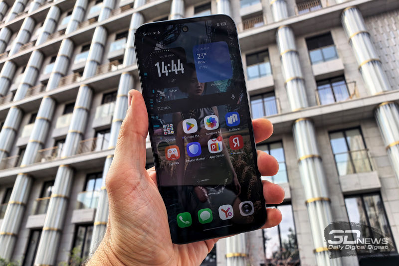 Обзор смартфона TECNO SPARK 50: все тренды разом — чуть дороже 10 тысяч рублей