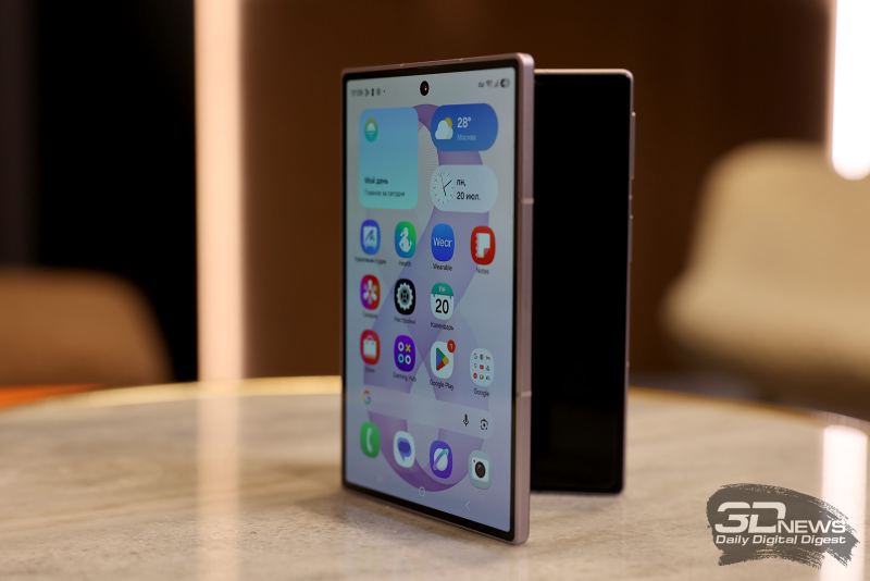 Первый взгляд на складные смартфоны Samsung Galaxy Z Fold8, Galaxy Z Fold8 Ultra и Galaxy Z Flip8