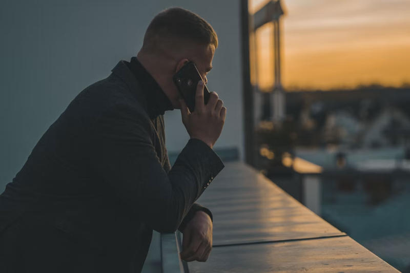 Россияне стали звонить и писать SMS на 30–60 % чаще из-за ограничений мобильного интернета и блокировок мессенджеров