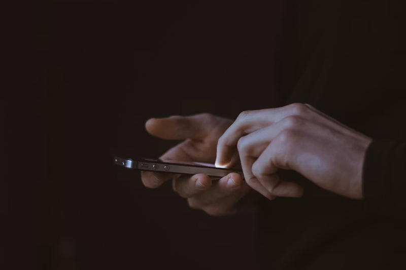 Россияне стали звонить и писать SMS на 30–60 % чаще из-за ограничений мобильного интернета и блокировок мессенджеров