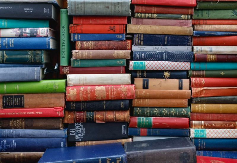 Эксперимент подтвердил, что Amazon уничтожает редкие книги после обучения ИИ