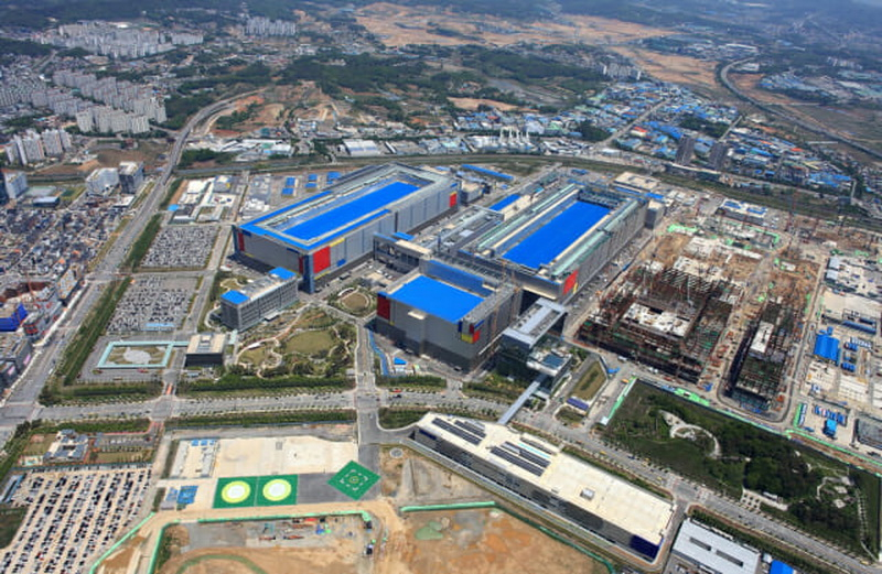HBM4 и Grok загрузили 4-нм линии Samsung до предела на весь 2027 год — клиентов переводят на 5 нм