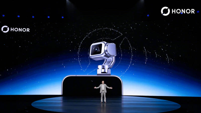 Honor представила Robot Phone с двумя 200-Мп камерами, одна из которых на роботизированном подвесе