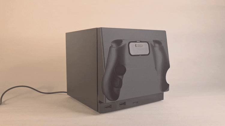 Моддер создал для Steam Machine переднюю панель, которая заряжает геймпад Steam Controller