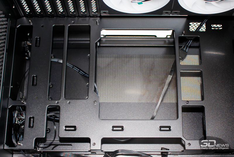 Обзор и тестирование панорамного корпуса DeepCool CG590U 5F