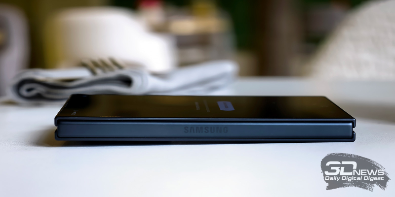 Обзор складного смартфона Samsung Galaxy Z Fold8, который делает подобные устройства более осмысленными