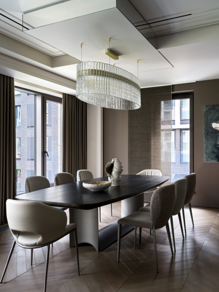 Интерьер в стиле московской неоклассики для большой семьи