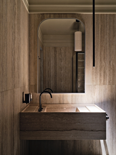 Необычная и элегантная квартира в Тюмени